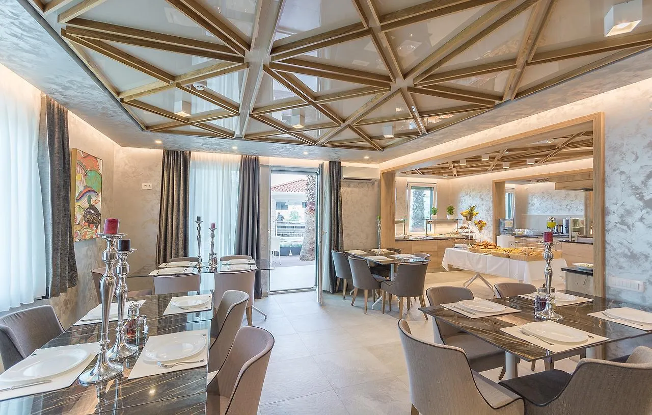 Aparthotel Adeo Porec Hotel