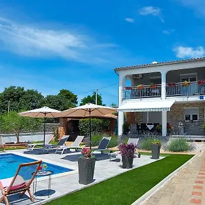 Katarina Apartment